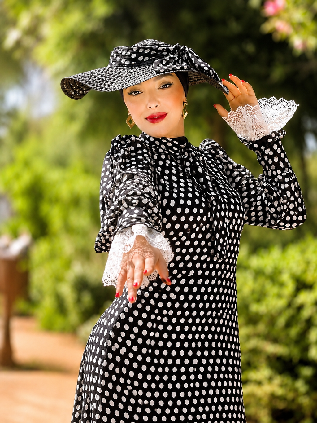 Robe Longue Sophistiquée à Pois